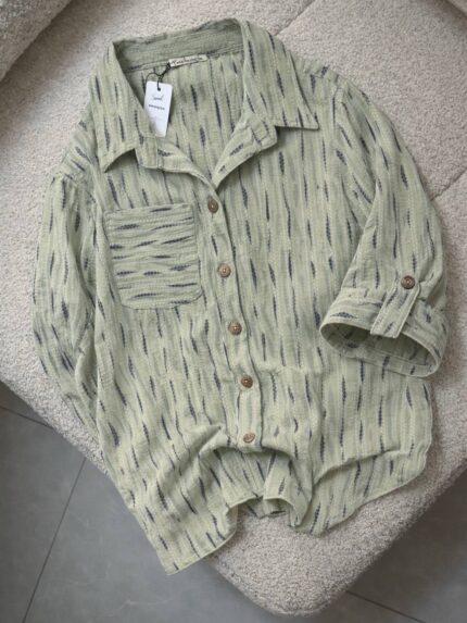 شومیز مینیمال کد:۷۲۲۰۰۲